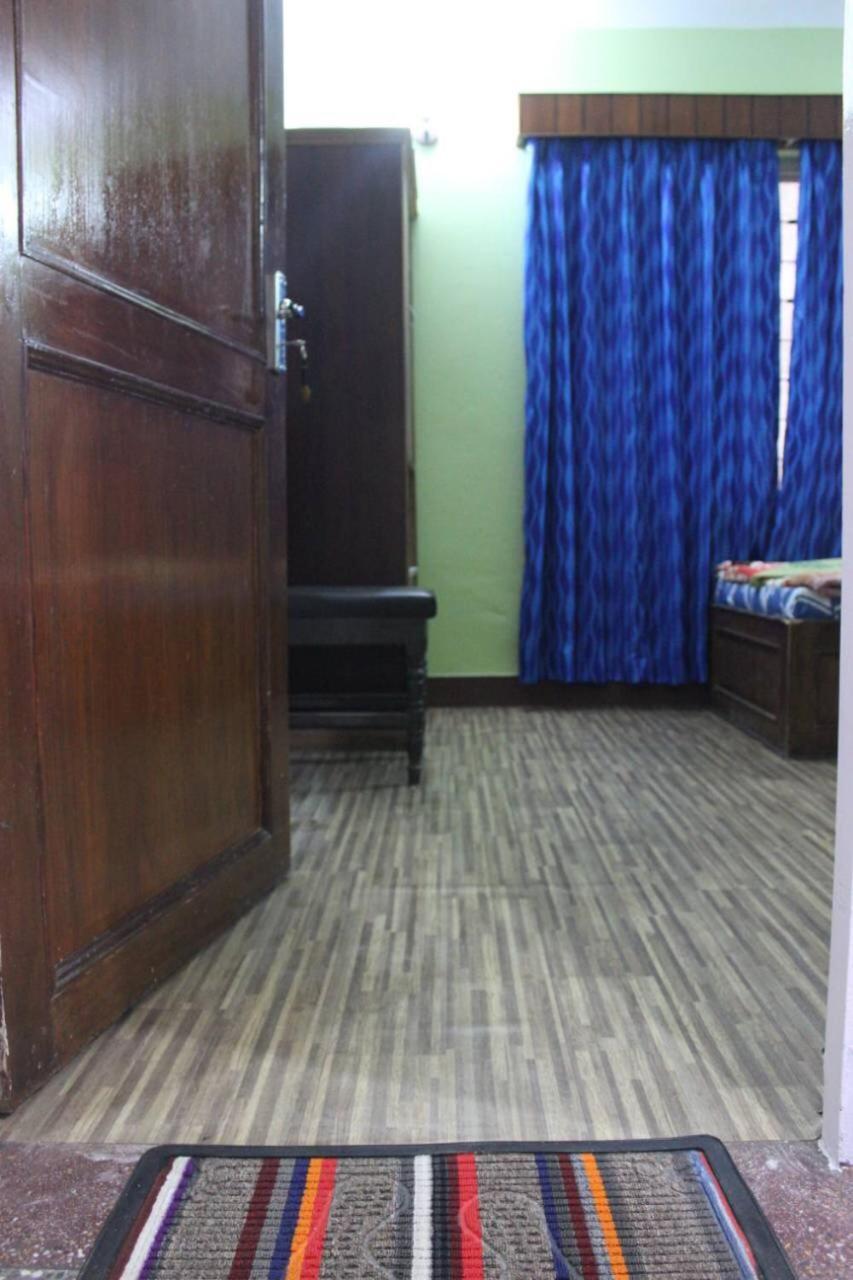 Kathmandu Home Stay & Hostel Exterior photo